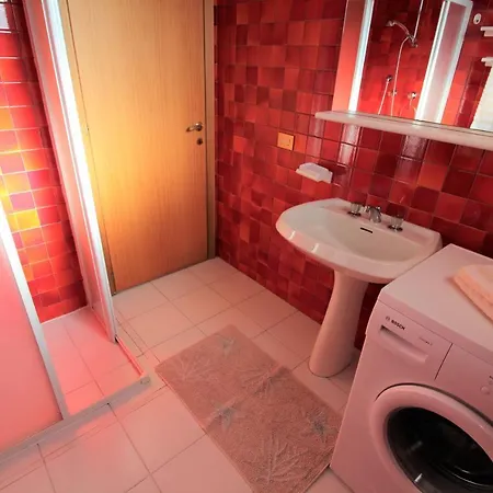 Volpe アパート *