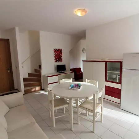 アパート Volpe リニャーノ・サッビアドーロ